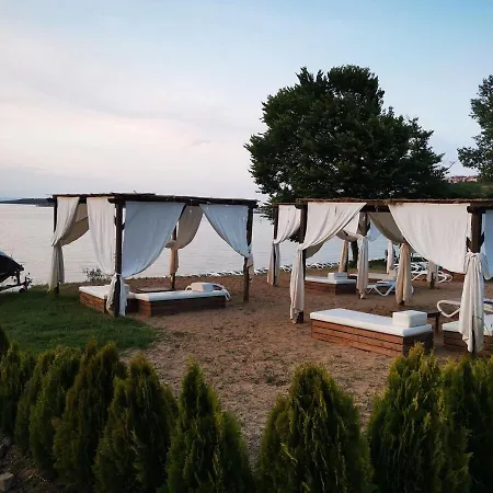 Апартаменты Next To The Sea Bunzareto