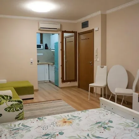 Апартаменты Next To The Sea
